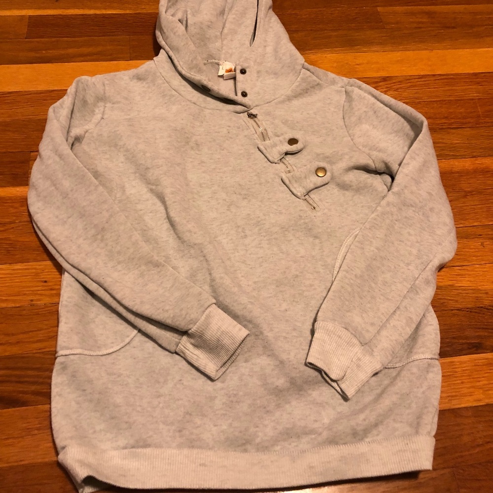 Hooded sweatshirt